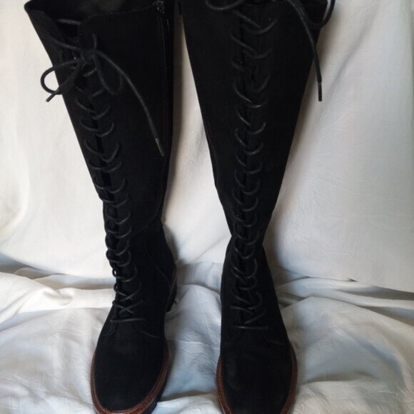 OSOS Design Boots Size 7 - Picture 2 of 3